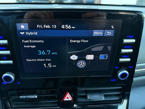 Used 2022 Hyundai Ioniq Blue image 32