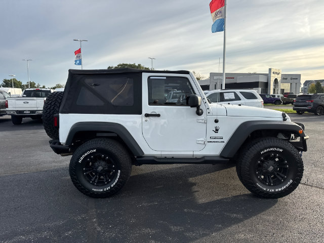 Used 2015 Jeep Wrangler Sport AWD/4WD image 8