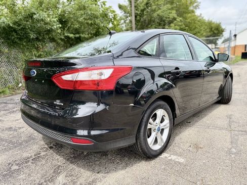 Used 2013 Ford Focus SE FWD image 3