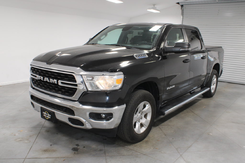 Used 2023 RAM 1500 Big Horn AWD/4WD image 4