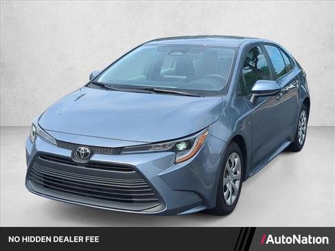 Certified 2025 Toyota Corolla LE w/ Convenience Package FWD image 1