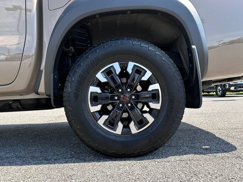 Used 2024 Nissan Frontier PRO-4X w/ Off-Road Protection Package AWD/4WD image 42