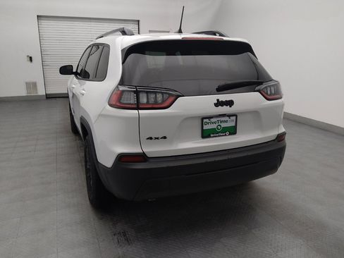 Used 2023 Jeep Cherokee Altitude Lux image 6