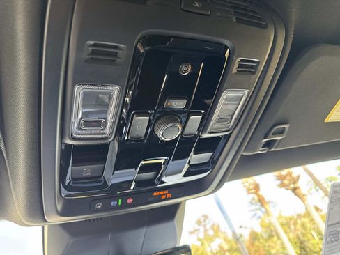 New 2026 Cadillac Escalade Luxury image 34