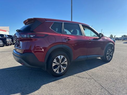 Used 2023 Nissan Rogue SV image 7