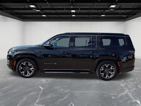 Used 2024 Jeep Wagoneer Series III AWD/4WD image 2