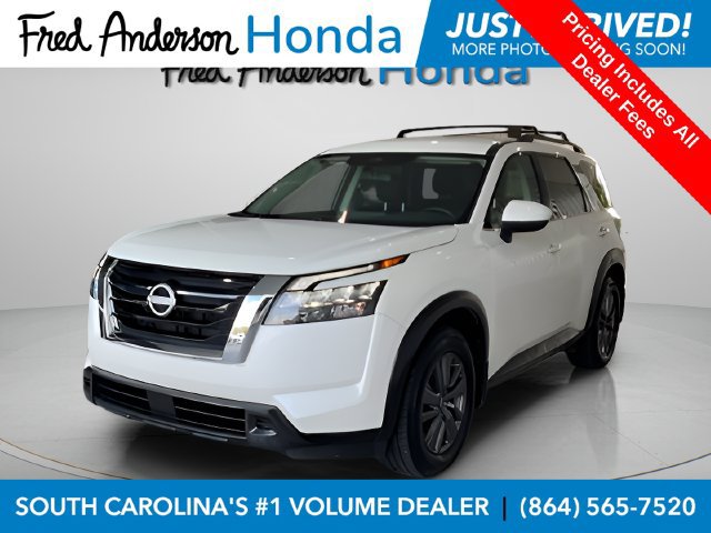 Used 2023 Nissan Pathfinder SV AWD/4WD image 1