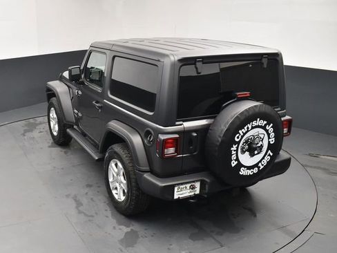 Used 2021 Jeep Wrangler Sport S image 15