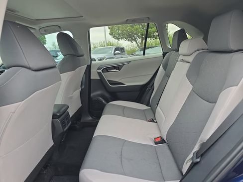 Used 2025 Toyota RAV4 XLE w/ Convenience Package image 14