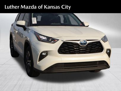 Used 2020 Toyota Highlander XLE
