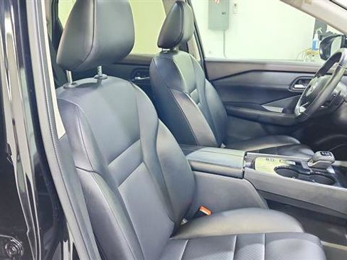Certified 2023 Nissan Rogue SV w/ SV Premium B Package FWD image 25
