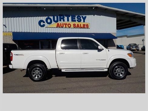 Used 2006 Toyota Tundra Limited image 11