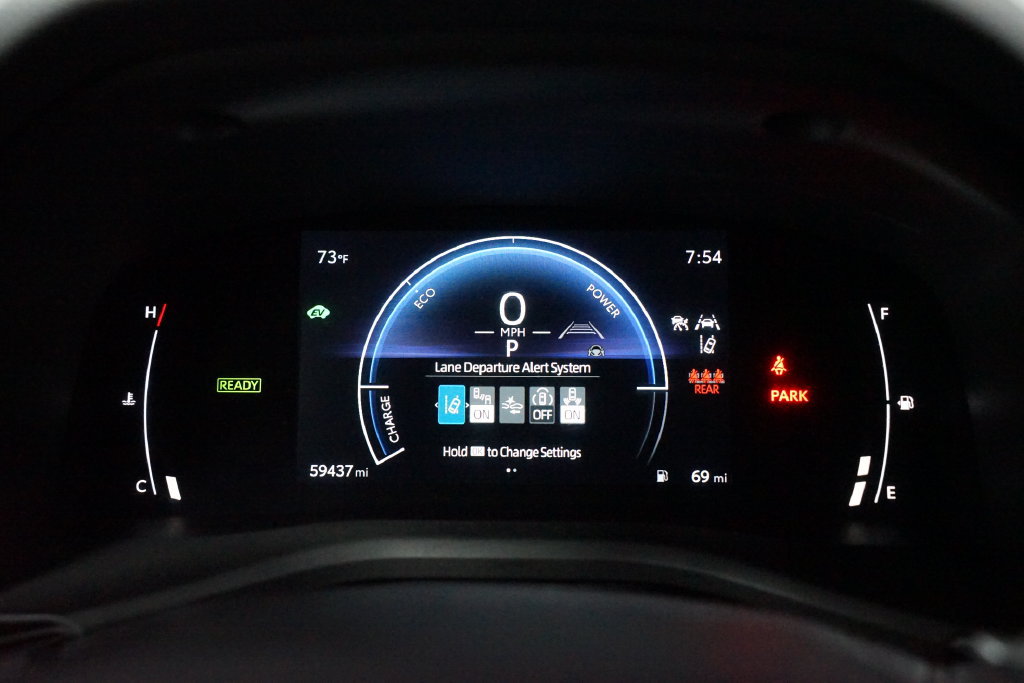 Certified 2025 Toyota Camry SE FWD image 15