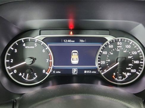 Certified 2025 Nissan Sentra SV w/ SV Premium Package image 32