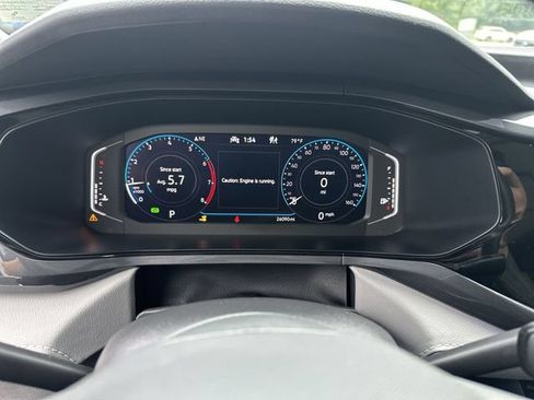 Used 2023 Volkswagen Taos SEL AWD/4WD image 12