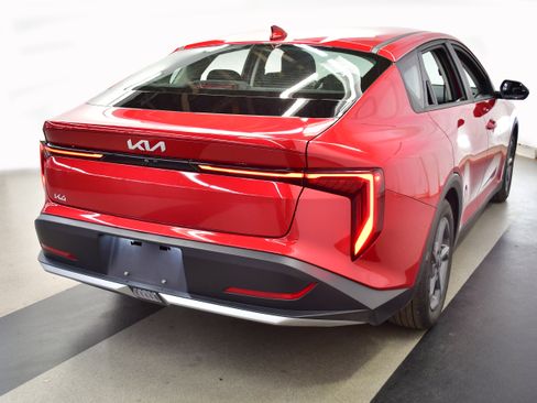 Used 2025 Kia K4 FWD image 7
