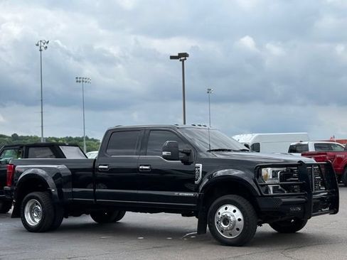 Used 2021 Ford F450 Limited w/ FX4 Off-Road Package AWD/4WD image 45