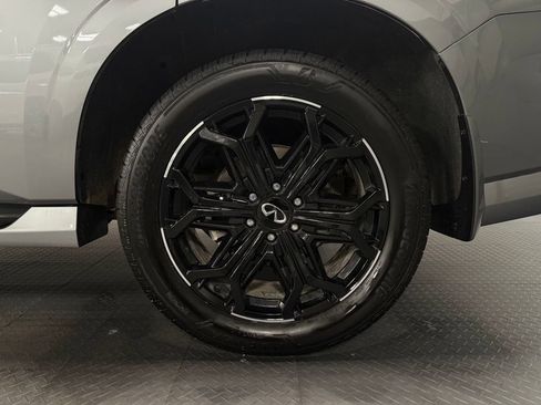 Used 2026 INFINITI QX80 4WD w/ Sport Exterior Package image 7