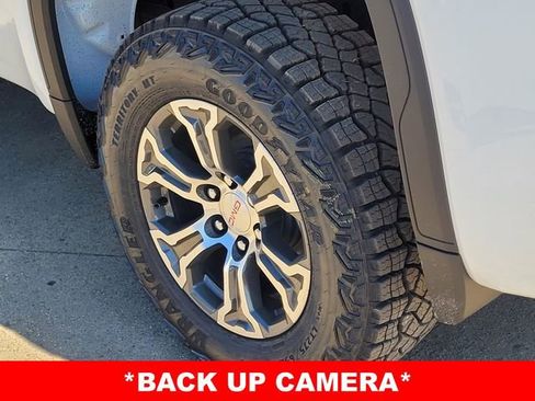 New 2026 GMC Sierra 1500 Pro w/ Pro Value Package AWD/4WD image 7