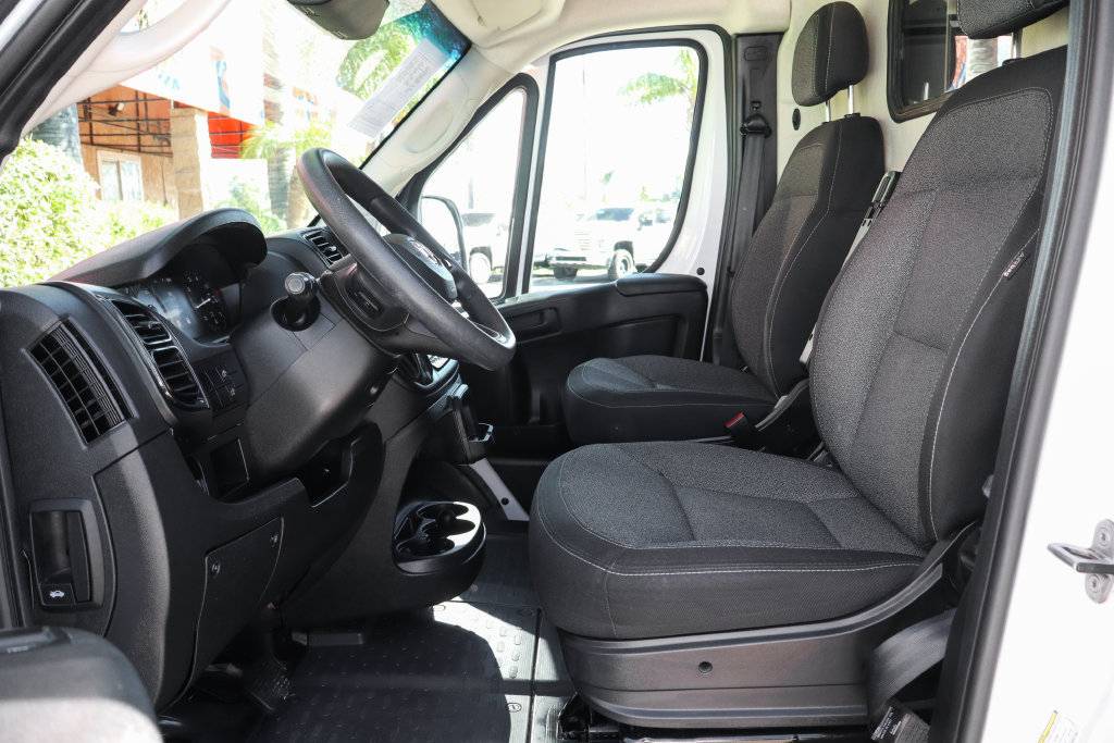 Used 2025 RAM ProMaster 2500 FWD image 19
