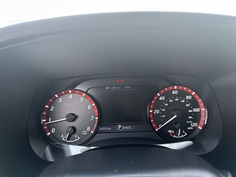 Used 2024 Nissan Frontier Pro-X RWD image 26