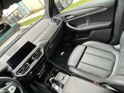 Used 2024 BMW X3 xDrive30i AWD/4WD image 11