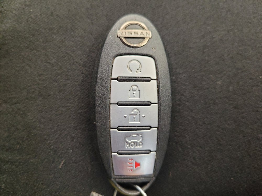 Used 2025 Nissan Altima 2.5 SV FWD image 32