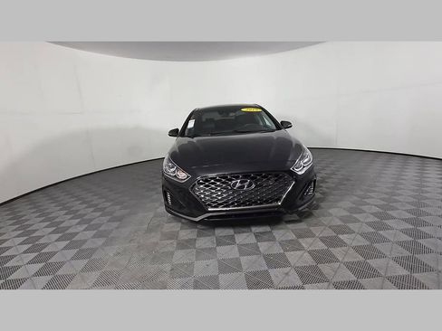 Used 2019 Hyundai Sonata Limited w/ Ultimate Package 04 FWD image 57