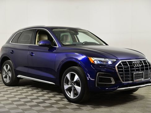 Certified 2023 Audi Q5 Premium w/ Convenience Package image 7