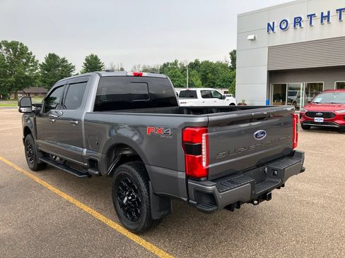 Used 2023 Ford F250 Lariat w/ Lariat Ultimate Package AWD/4WD image 8