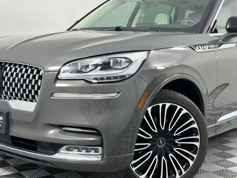 Used 2023 Lincoln Aviator Black Label AWD/4WD image 6