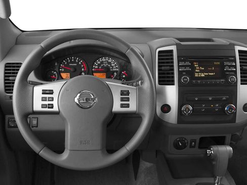 Used 2016 Nissan Frontier SV w/ SV Value Truck Package AWD/4WD image 4