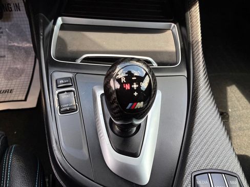 Used 2018 BMW M2 RWD image 35