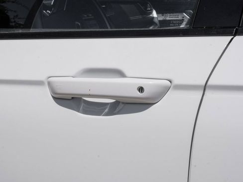 Used 2022 Jeep Grand Cherokee Limited image 52