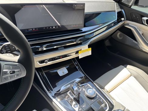 New 2026 BMW ALPINA XB7 AWD/4WD image 15
