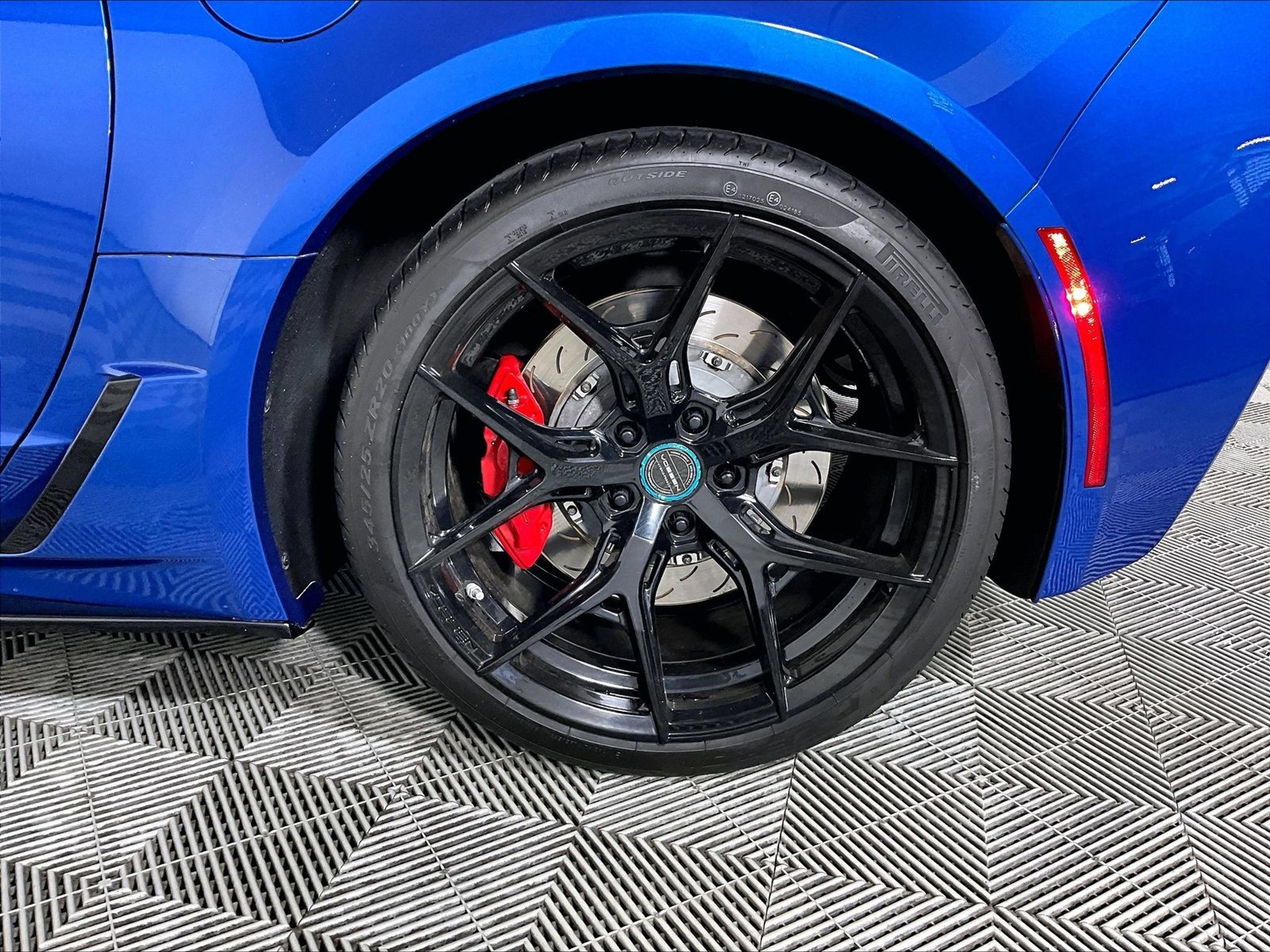 Used 2016 Chevrolet Corvette Z06 w/ 2LZ Preferred Equipment Group RWD image 28