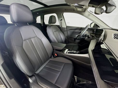 Certified 2025 Audi Q5 Premium Plus w/ Premium Plus AWD/4WD image 25