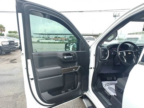 Used 2020 Chevrolet Silverado 1500 LT w/ All-Star Edition AWD/4WD image 11