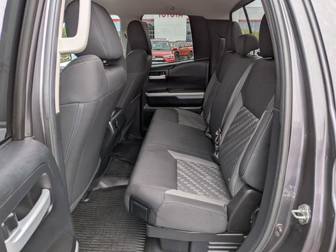 Used 2018 Toyota Tundra SR5 w/ TRD Off Road Package AWD/4WD image 21