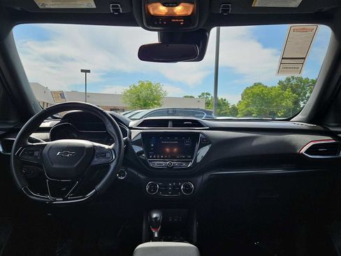 Certified 2023 Chevrolet TrailBlazer RS w/ Convenience Package AWD/4WD image 11