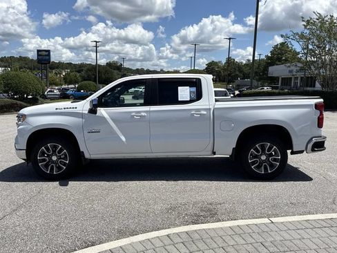 Used 2022 Chevrolet Silverado 1500 LT w/ Safety Package RWD image 6
