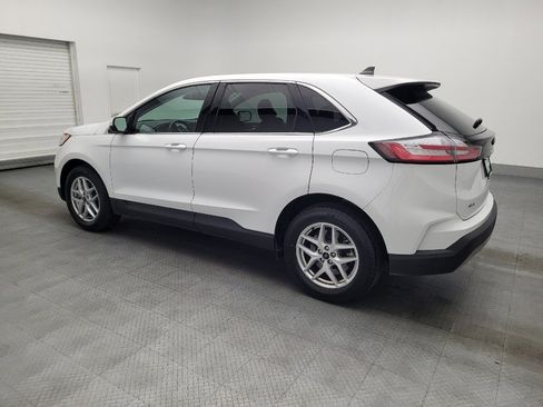 Used 2024 Ford Edge SEL image 3