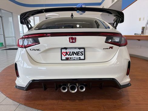 New 2025 Honda Civic Type R image 3