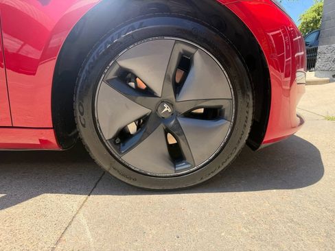 Used 2018 Tesla Model 3 Long Range RWD image 46