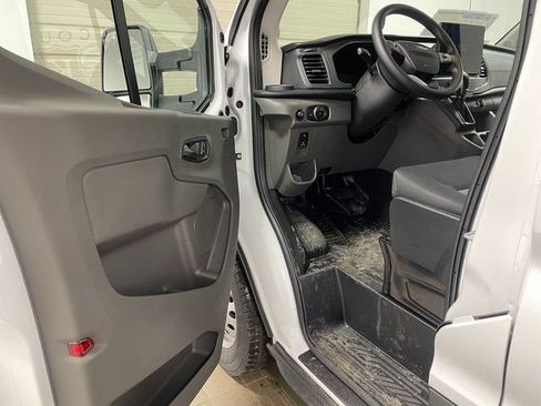 New 2026 Ford Transit 250 148 Medium Roof Extended AWD w/ Load Area Protection Package image 10