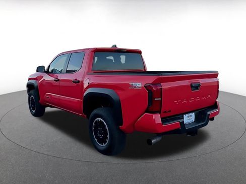 Used 2024 Toyota Tacoma TRD Off-Road AWD/4WD image 9
