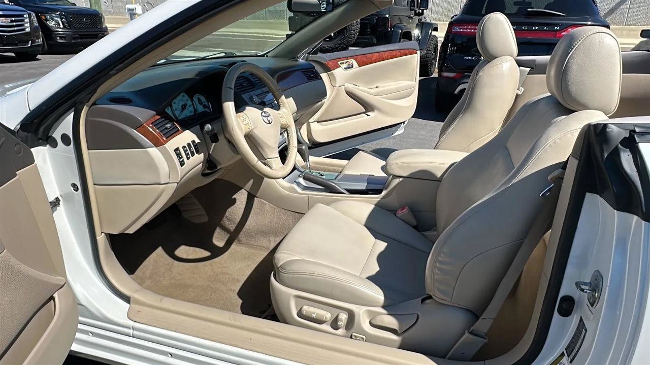 Used 2006 Toyota Solara SLE FWD image 25