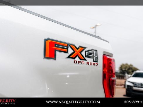 Used 2018 Ford F250 Platinum w/ Platinum Ultimate Package AWD/4WD image 21