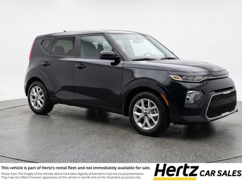 Used 2025 Kia Soul LX w/ LX Technology Package FWD image 1
