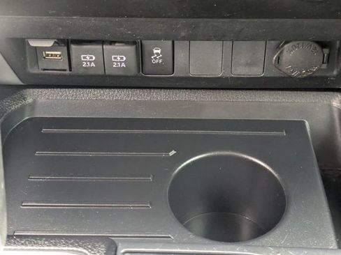 Used 2020 Toyota Tundra SR5 image 17